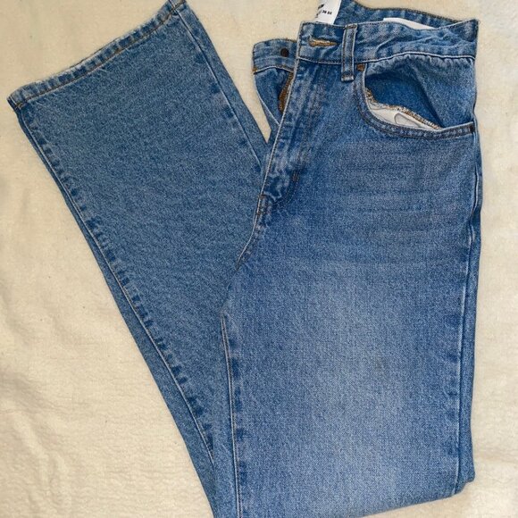 Cotton On Bootleg Jeans - Size US 4 - Picture 4 of 4